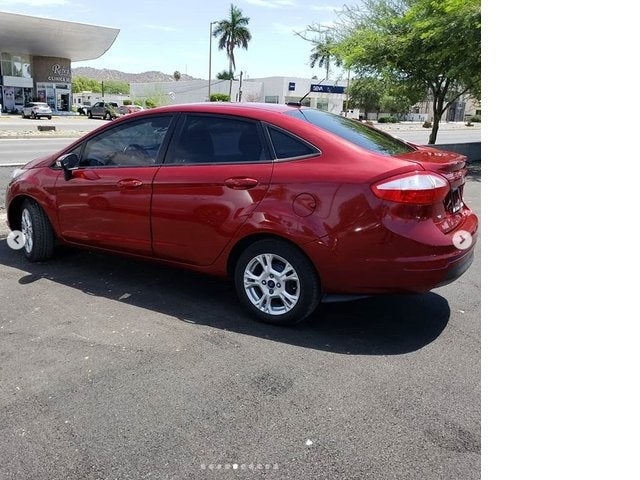 2015 Ford Fiesta 1.6 SE MT